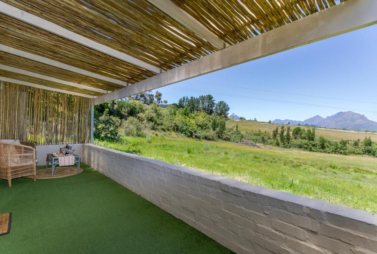 Wildlife Retreat On A Wine-Farm Βίλα Στέλενμπος Εξωτερικό φωτογραφία